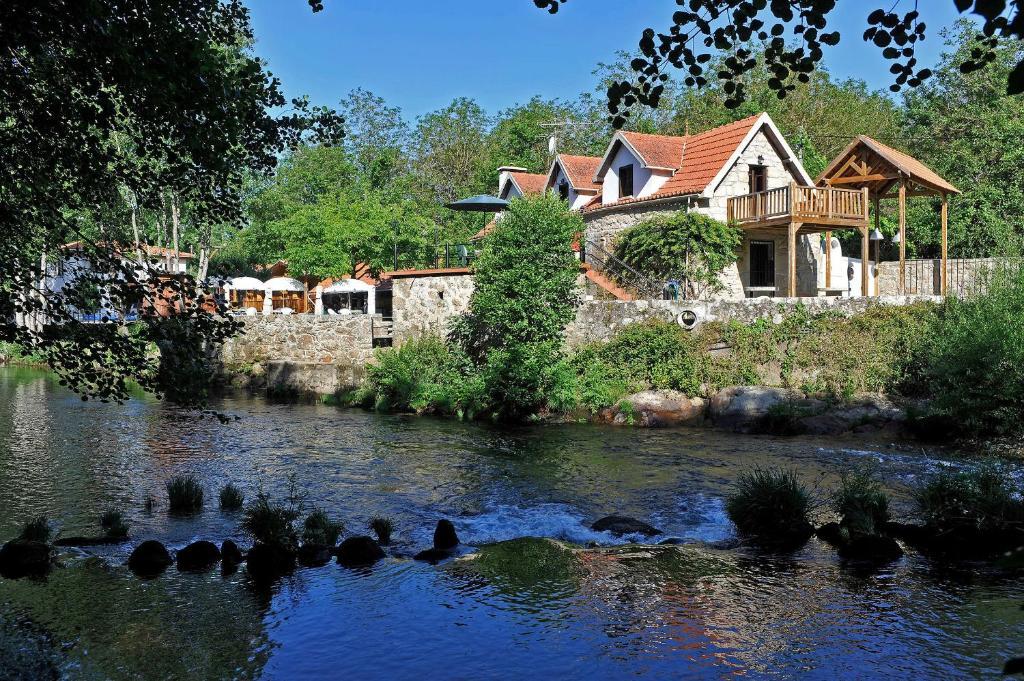 ホテルCasa Dos Moinhos Do Chao Do Mosteiro São Pedro do Sul エクステリア 写真